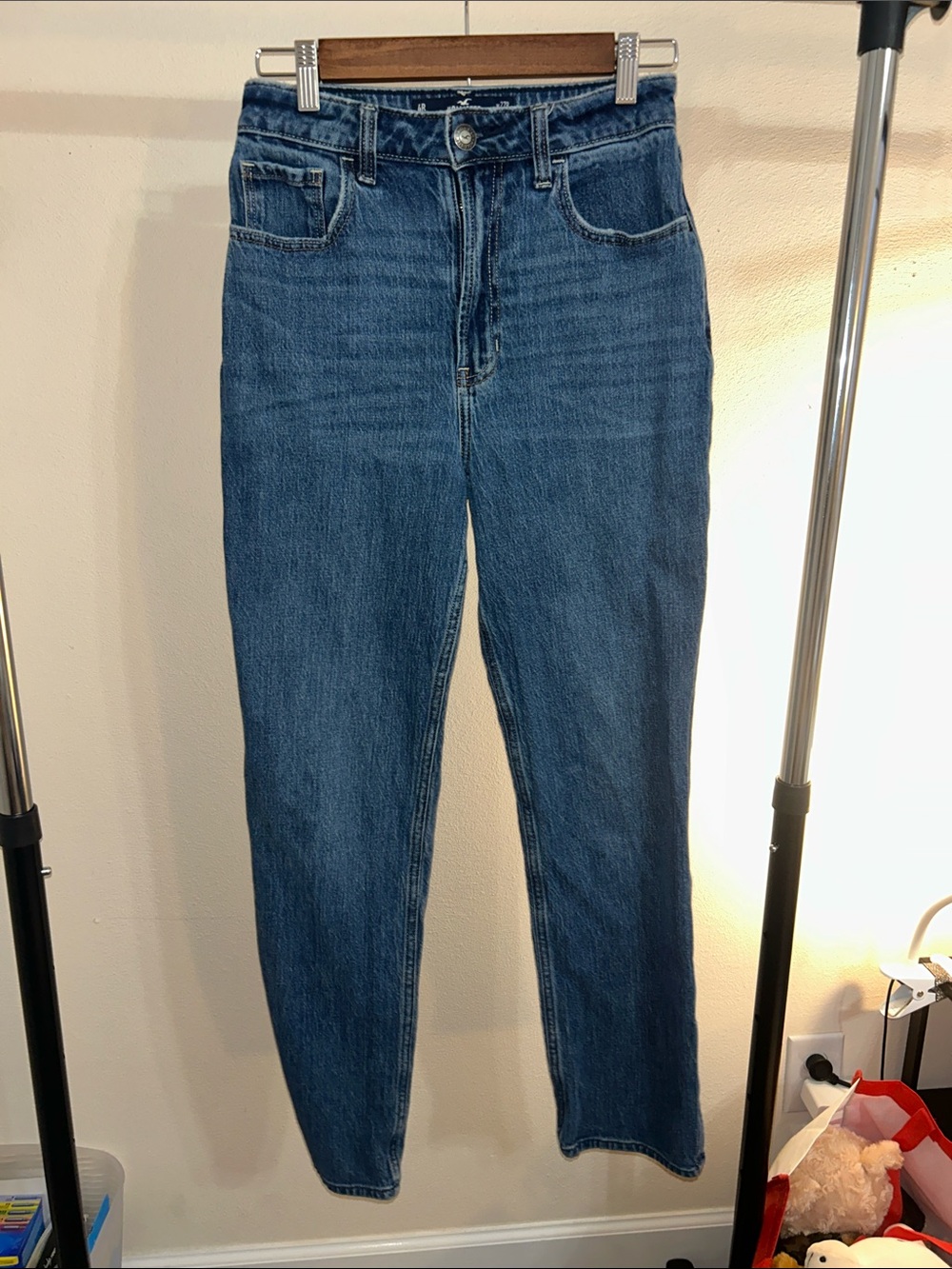Hollister Straight Leg Jeans in Classic Blue Denim